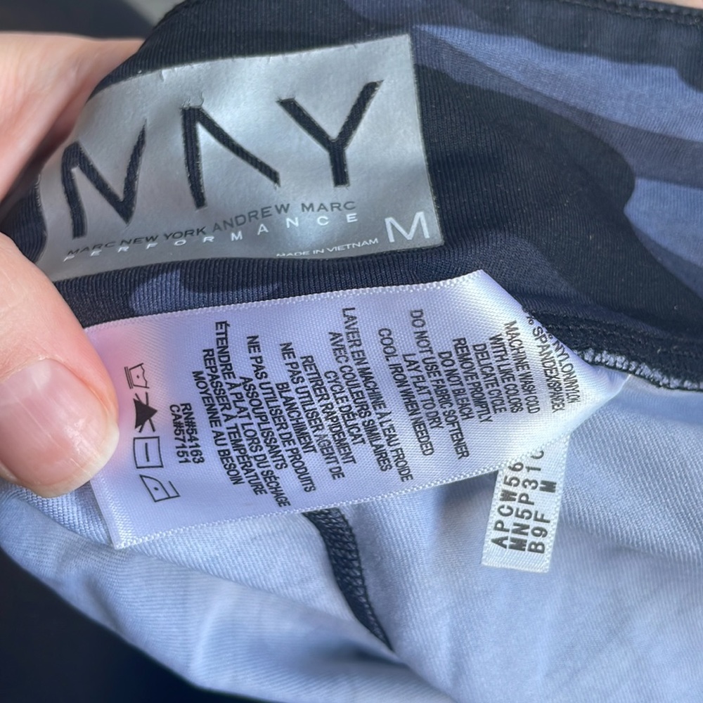 Andrew Marc NY Camo Leggings Pants Performance Crop - Picture 16 of 16